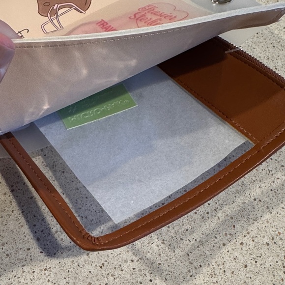 Frasier Sterling Set of 2 Football Travel Bags - Picture 6 of 6